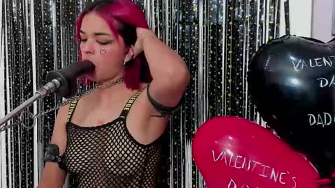 lore  online show from February 14, 2:44 pm