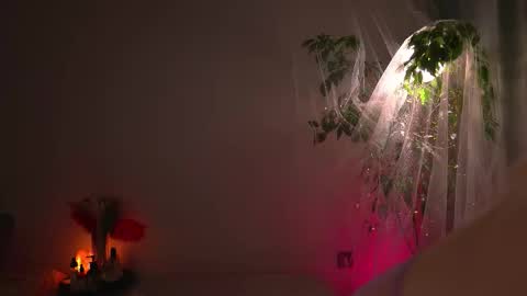 Snapshot of lorrie_love_story chatting on September 30, 8:41 am Lorrie online show from September 30, 8:41 am