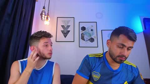 Snapshot of los_juanes chatting on January 10, 7:54 pm JUAN  JUAN online show from January 10, 7:54 pm