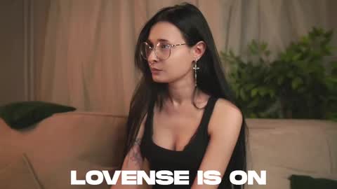 Snapshot of lost_mymind chatting on February 8, 12:08 pm Jess online show from February 8, 12:08 pm