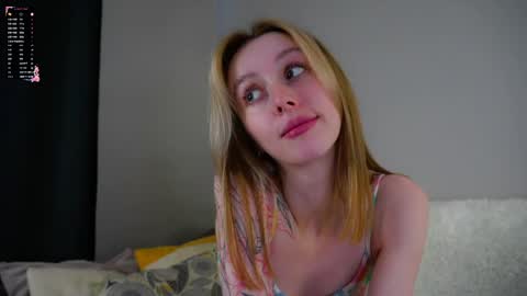 Jess online show from May 15, 3:13 am