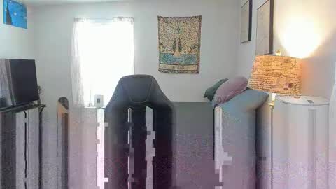 Snapshot of lostboybeau chatting on April 10, 5:06 pm lostboybeau online show from April 10, 5:06 pm