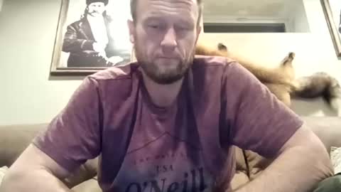 Snapshot of lotostepdad chatting on February 1, 2:47 am lotostepdad online show from February 1, 2:47 am