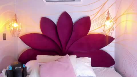 Lotti online show from July 25, 9:01 pm
