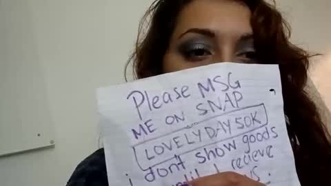 lotusbloom5 online show from April 16, 6:19 pm