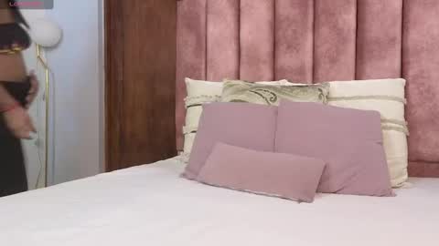  Lou Rosse  online show from January 29, 7:32 pm