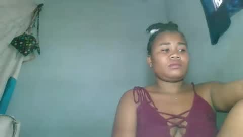 louane98 online show from March 26, 8:09 am