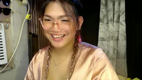 Sweet   online show from January 10, 4:20 pm