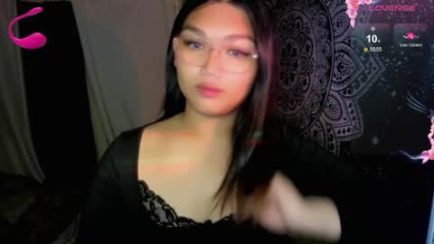Snapshot of louheart chatting on May 26, 6:48 pm Sweet online show from May 26, 6:48 pm