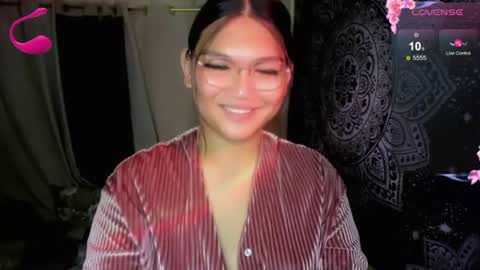 Snapshot of louheart chatting on June 13, 2:59 pm Sweet online show from June 13, 2:59 pm
