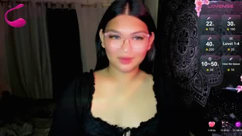 Snapshot of louheart chatting on June 21, 9:17 pm Sweet online show from June 21, 9:17 pm
