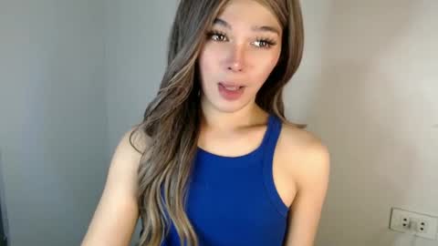 louilalicious online show from February 27, 3:58 am