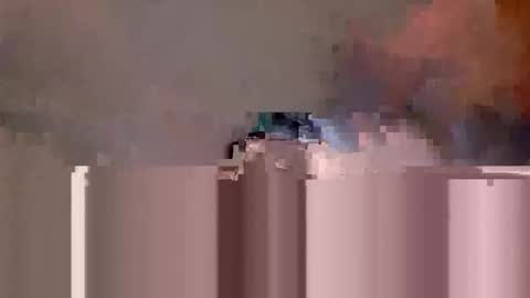 Snapshot of louis12288 chatting on February 23, 12:41 am louis12288 online show from February 23, 12:41 am