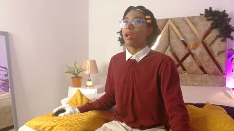 Louis Valdz online show from December 13, 8:26 pm