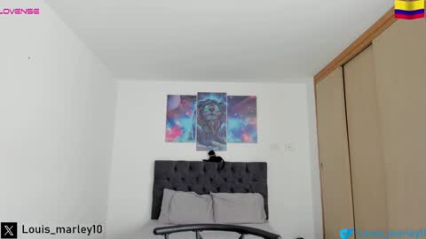 Snapshot of louis_marley_ chatting on December 6, 5:44 pm louis_marley_ online show from December 6, 5:44 pm