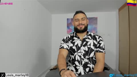 Snapshot of louis_marley_ chatting on January 26, 1:31 am louis_marley_ online show from January 26, 1:31 am
