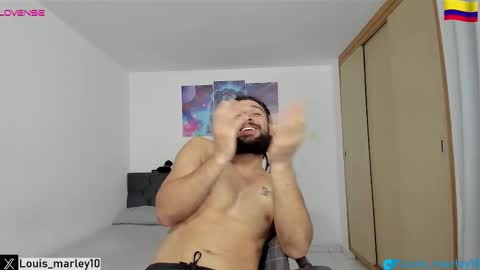 louis_marley_ online show from October 24, 3:47 am