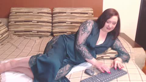 Louise Love online show from December 10, 12:38 pm