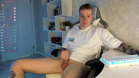 Louis  online show from February 24, 3:53 pm