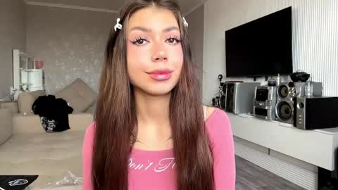 Flora online show from April 4, 7:06 am