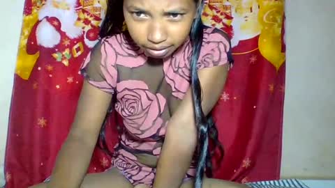 Snapshot of loulou449866 chatting on June 20, 3:09 am loulou449866 online show from June 20, 3:09 am