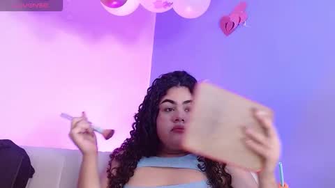 lourdes_moon22 online show from December 4, 12:25 pm