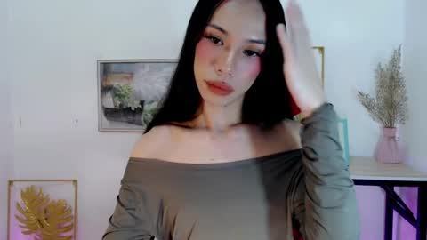 lovabletrexie14 online show from July 31, 5:34 pm