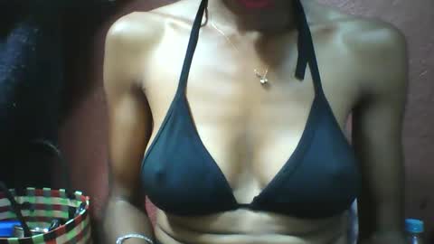 lovaelisa online show from February 23, 4:10 am