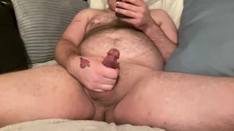 Snapshot of love2stroke2023 chatting on October 13, 6:08 pm Love2stroke online show from October 13, 6:08 pm