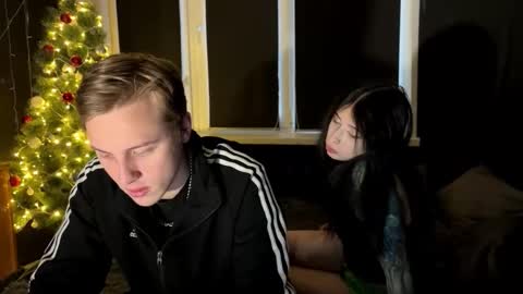 Mary and Tom online show from January 15, 12:21 pm