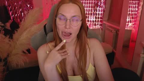 love_call online show from February 8, 6:01 am