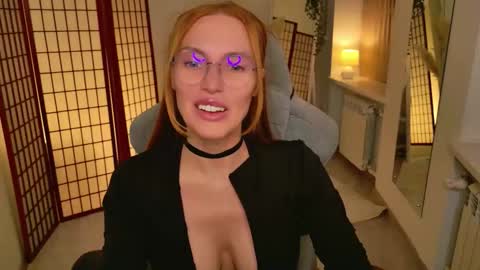 love_call online show from November 26, 5:30 am