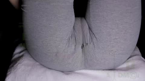 Kira online show from December 2, 9:56 am