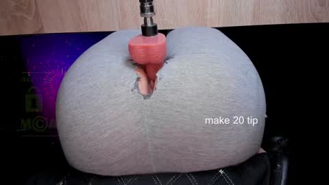 Kira online show from December 7, 1:18 pm