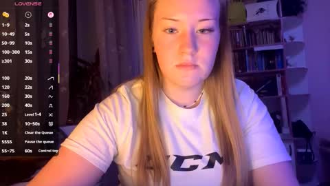 Snapshot of love_haven chatting on September 11, 7:14 pm Megan online show from September 11, 7:14 pm