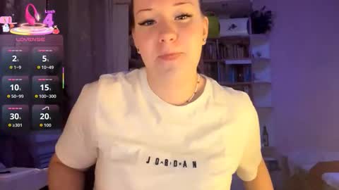 Snapshot of love_haven chatting on September 22, 5:26 pm Megan online show from September 22, 5:26 pm