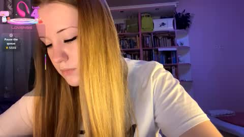 Snapshot of love_haven chatting on September 23, 5:05 pm Megan online show from September 23, 5:05 pm