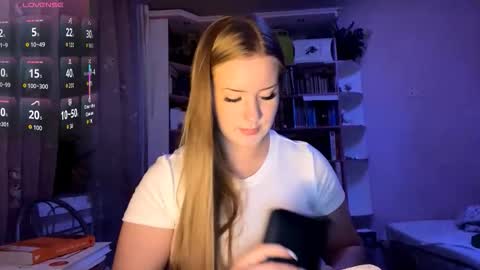 Snapshot of love_haven chatting on October 3, 3:31 pm Megan online show from October 3, 3:31 pm