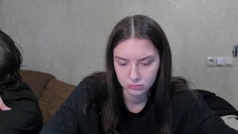 Snapshot of love_lina_muuur chatting on February 27, 5:24 pm LINA online show from February 27, 5:24 pm