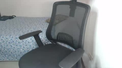 Andys and mary online show from February 10, 5:11 am