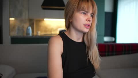 love you to123 online show from November 26, 9:21 am