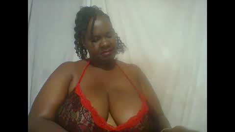 Lynn online show from December 2, 8:04 pm