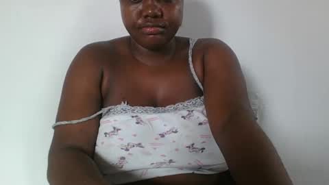 mila online show from December 14, 1:05 pm