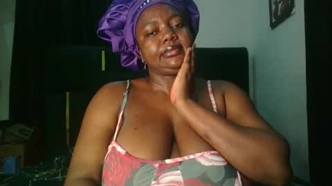 mila online show from February 7, 9:46 am