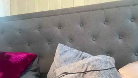 loved19 online show from March 29, 5:46 pm