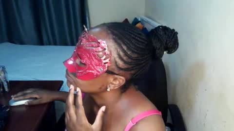 loveedee4 online show from April 9, 8:36 pm