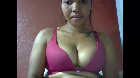 loveinlife750427 online show from February 18, 6:53 am