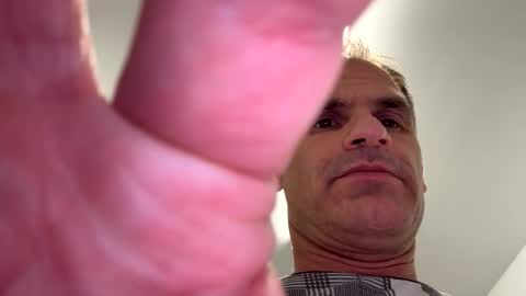 Snapshot of loveit23456 chatting on October 22, 12:55 am getnaked123 online show from October 22, 12:55 am