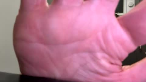 Snapshot of loveit23456 chatting on November 13, 2:10 am getnaked123 online show from November 13, 2:10 am