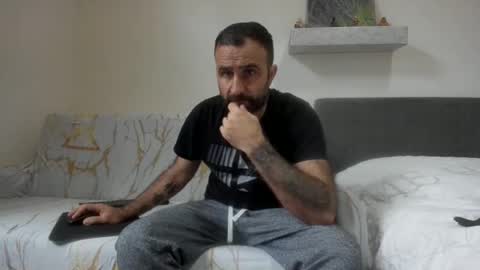 loveivat80 online show from November 23, 9:20 am